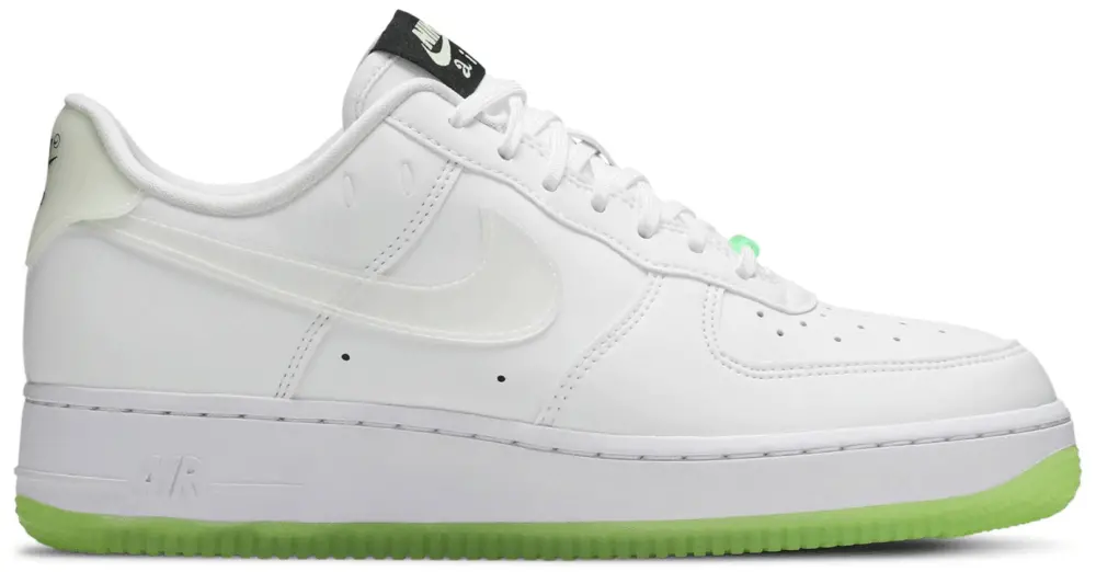 Giày Nike Wmns Air Force 1 '07 LX 'Have A Nike Day' CT3228-100