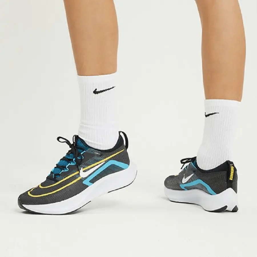 Alternative view of Giày Nike Zoom Fly 4 ‘Chlorine Blue’ CT2392-003