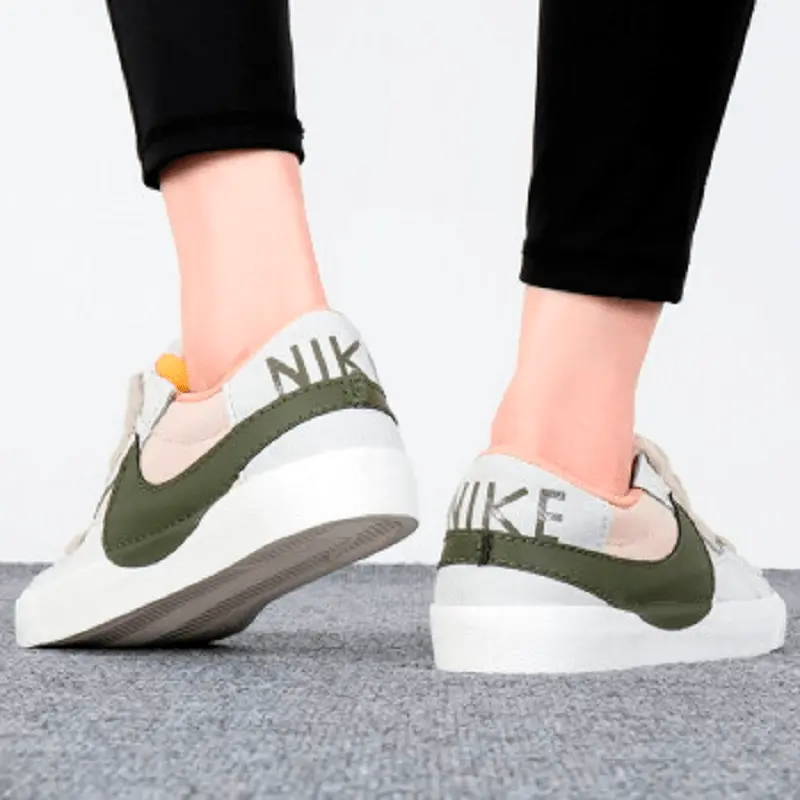 Giày Nike Blazer Low 77 Jumbo 'Sand Drift Medium Olive' DQ1470-105 - Ảnh 3