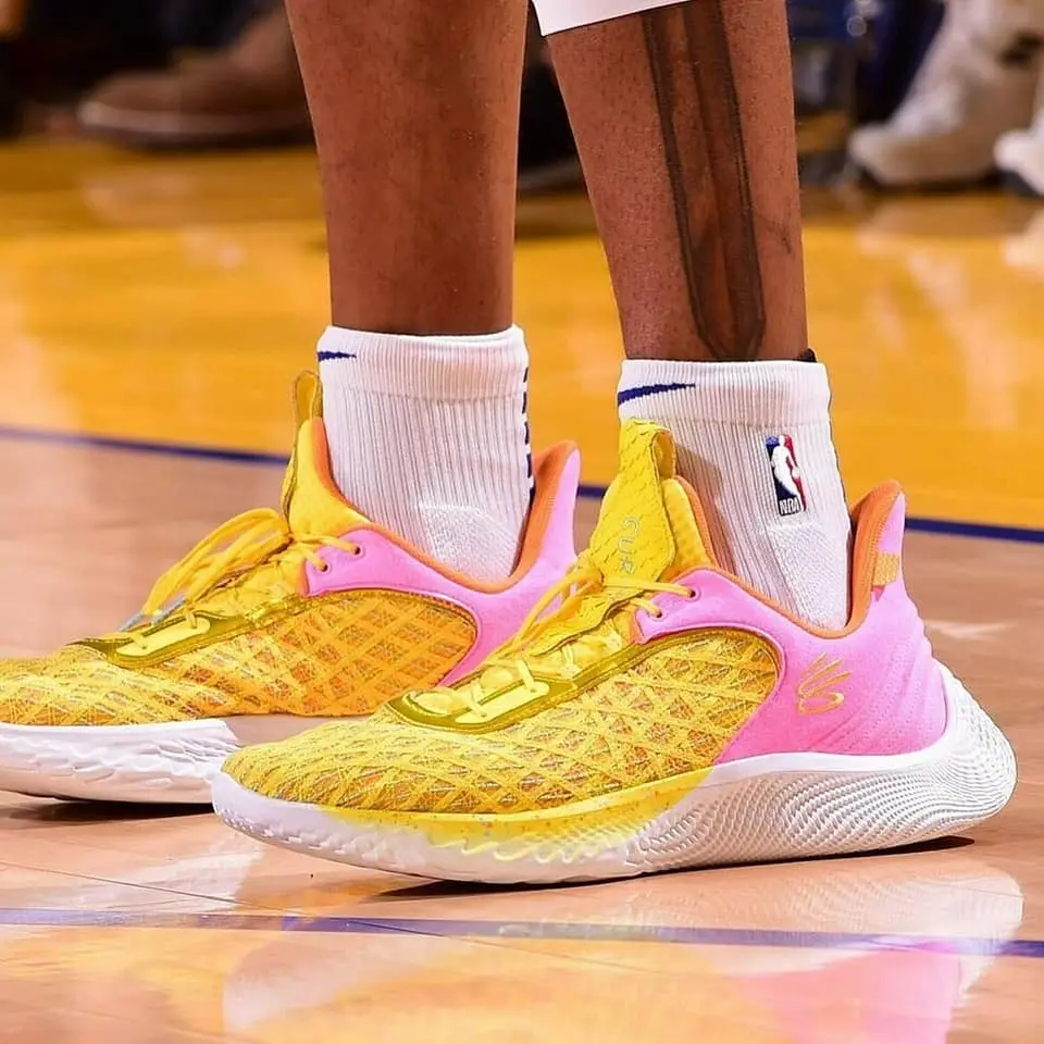 Alternative view of Giày Under Armour Sesame Street x Curry Flow 9 GS 'Street Pack - Play Big' 3024249-702