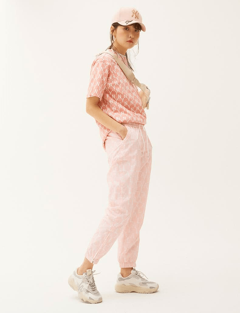 Áo MLB Monogram All Over Over Fit Short Sleeve Pink 31TSM1131-50P - Ảnh 2