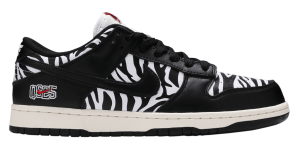 Giày Nike Quartersnacks x Dunk Low SB 'Little Debbie's Zebra Cakes' DM3510-001