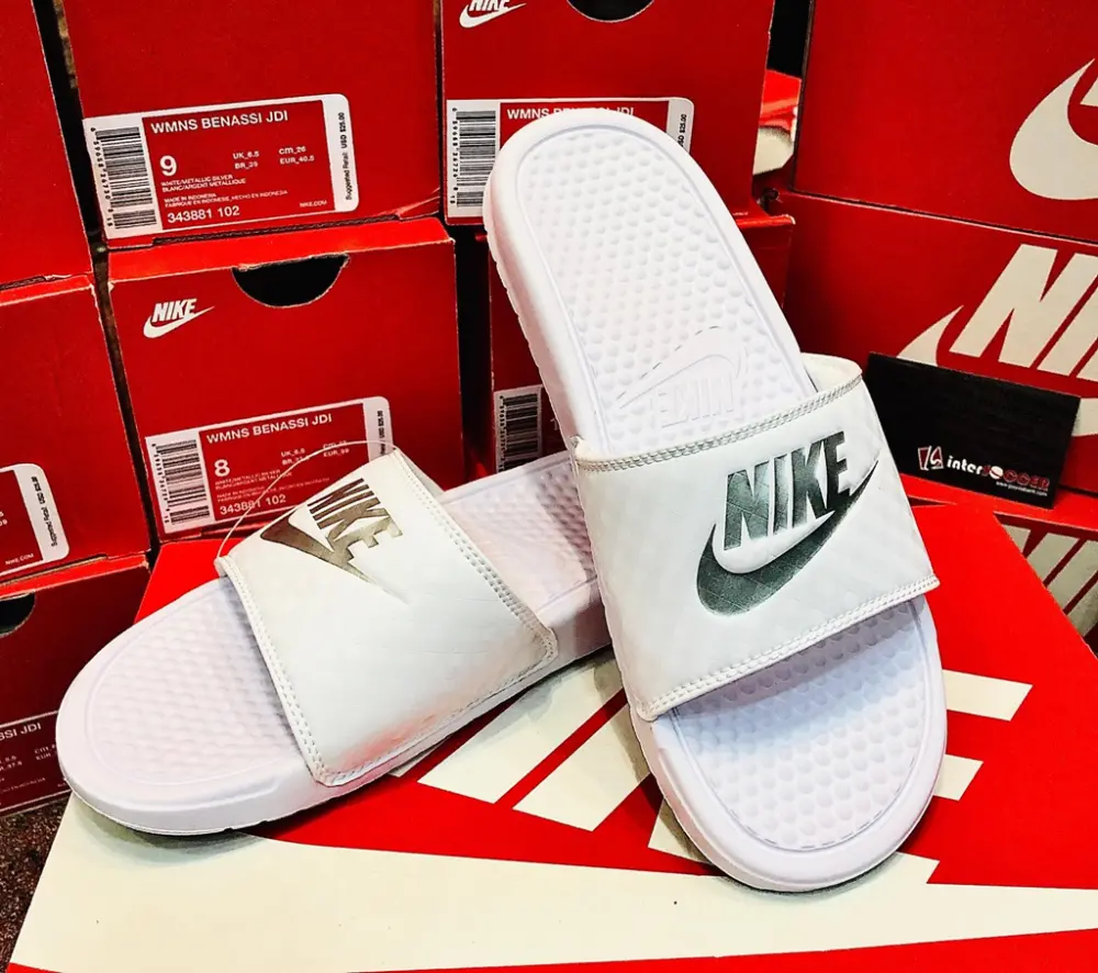 Dép Nike Benassi 'Metallic Silver ' 343881-102 - Ảnh 4