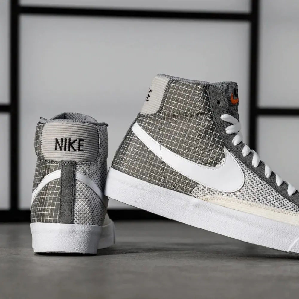 Giày Nike Blazer Mid 77 Patch Smoke Grey DD1162-001 - Ảnh 3