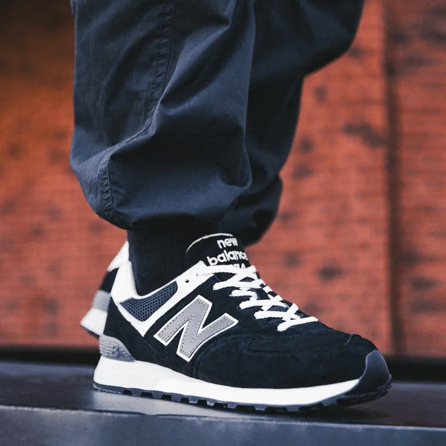 Alternative view of Giày New Balance 574 'Black' U574BK2