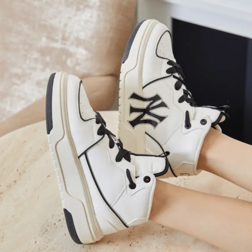 Giày MLB Chunky Liner High New York Yankees 'White Black' 3ASXCB12N-50IVS - Ảnh 3
