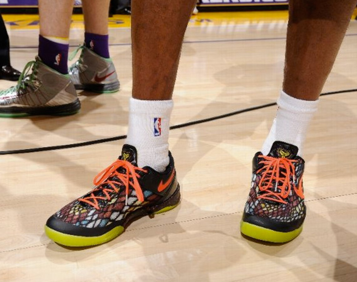 Giày Nike Kobe 8 System 'Christmas' 555035-030 - Ảnh 3