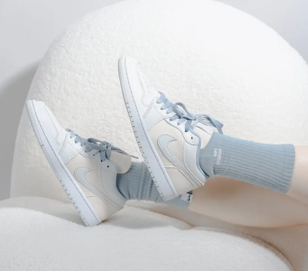Giày Nike Air Jordan 1 Low 'Canvas' DQ4151-500 - Ảnh 4