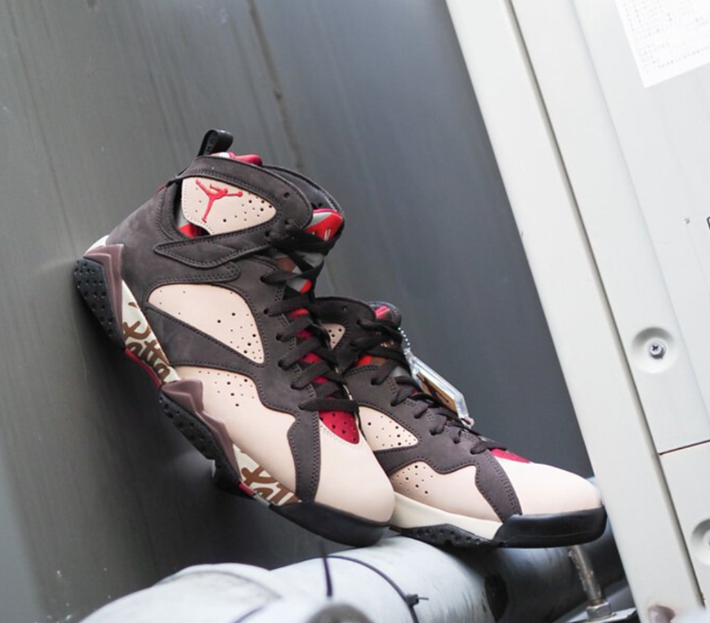 Giày Nike Air Jordan 7 Retro 'Patta Shimmer' AT3375-200 - Ảnh 3
