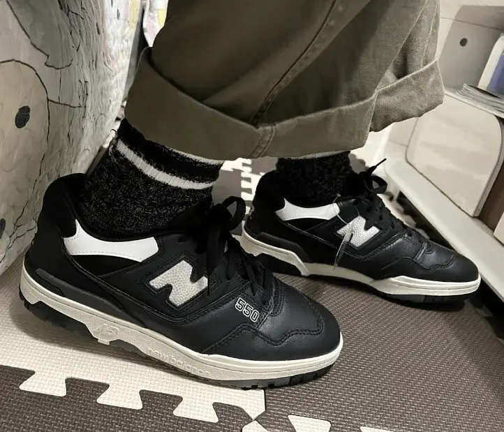 Alternative view of Giày New Balance 550 'Black White' BB550LBW