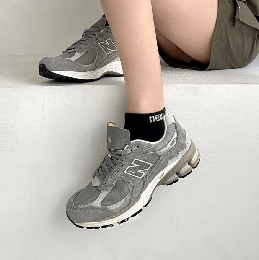 Giày New Balance 2002R 'Protection Pack Grey' M2002RDM - Ảnh 2