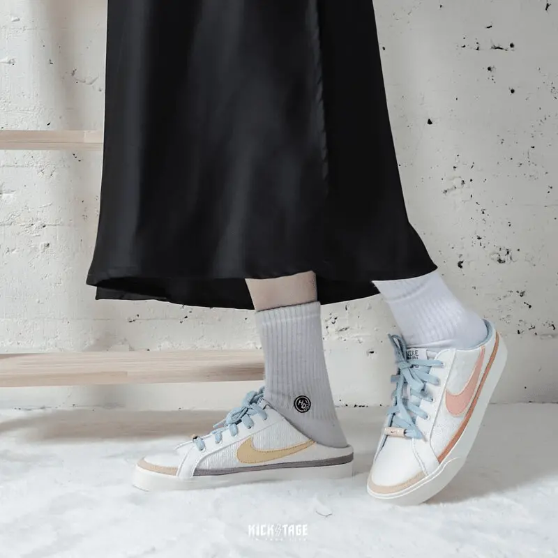 Alternative view of Giày Nike Court Legacy Mule 'Sail Light Madder Root' DV1741-181