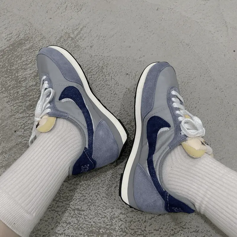 Alternative view of Giày Nike Waffle Trainer 2 'Light Ash' DM9090-041