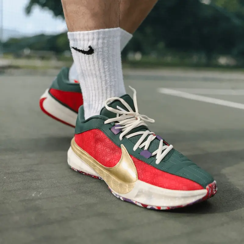 Alternative view of Giày Nike Freak 5 ‘Multicolor’ DZ4486-600