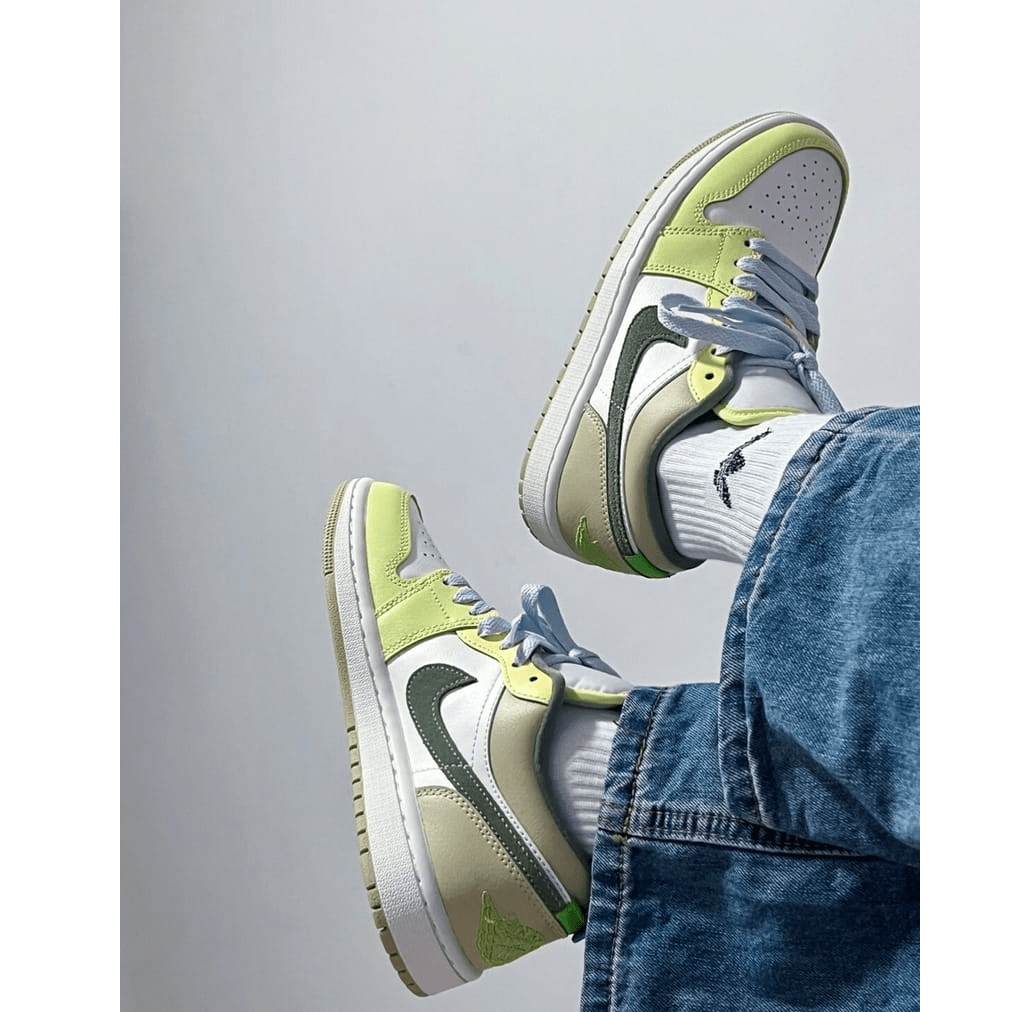 Giày Nike Air Jordan 1 Low ‘Pale Citron’ FD9906-131 - Ảnh 3