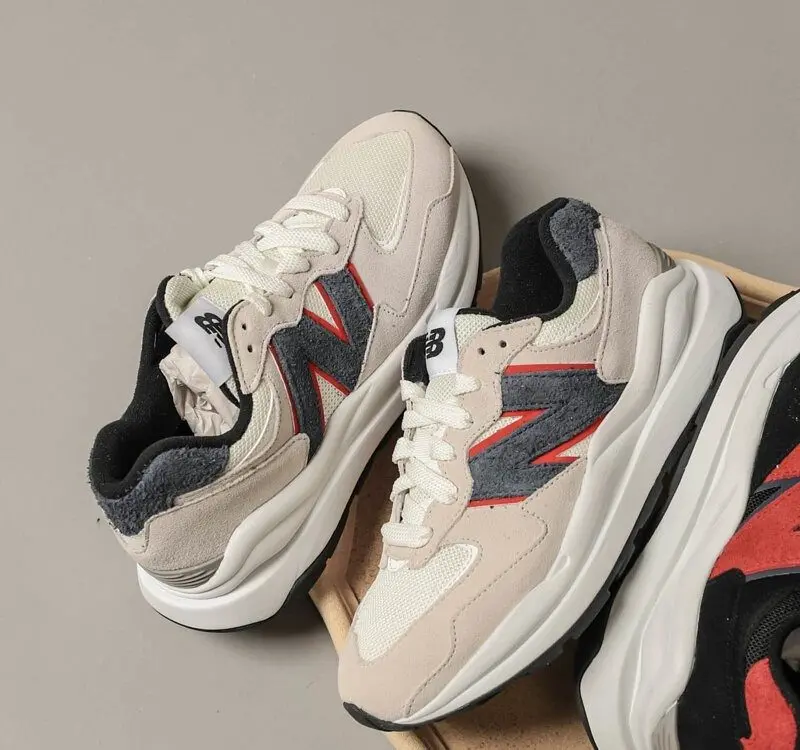 Alternative view of Giày New Balance 5740 'White Navy' M5740MA1