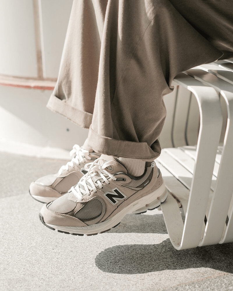 Giày New Balance 2002R 'Warm Alpaca' M2002RAW - Ảnh 6