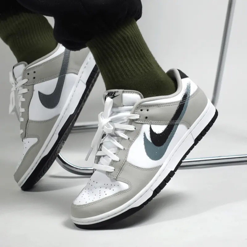 Giày Nike Dunk Low 'Stencil Swoosh' FD0661-100 - Ảnh 3