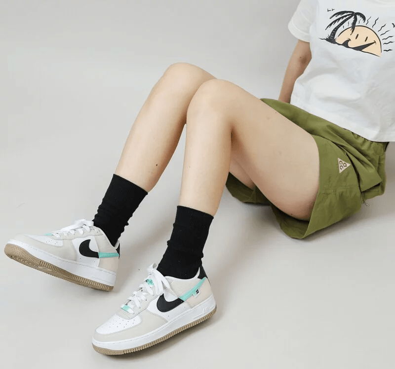 Giày Nike Air Force 1 GS 'Spliced Swoosh' DX6062-101 - Ảnh 5
