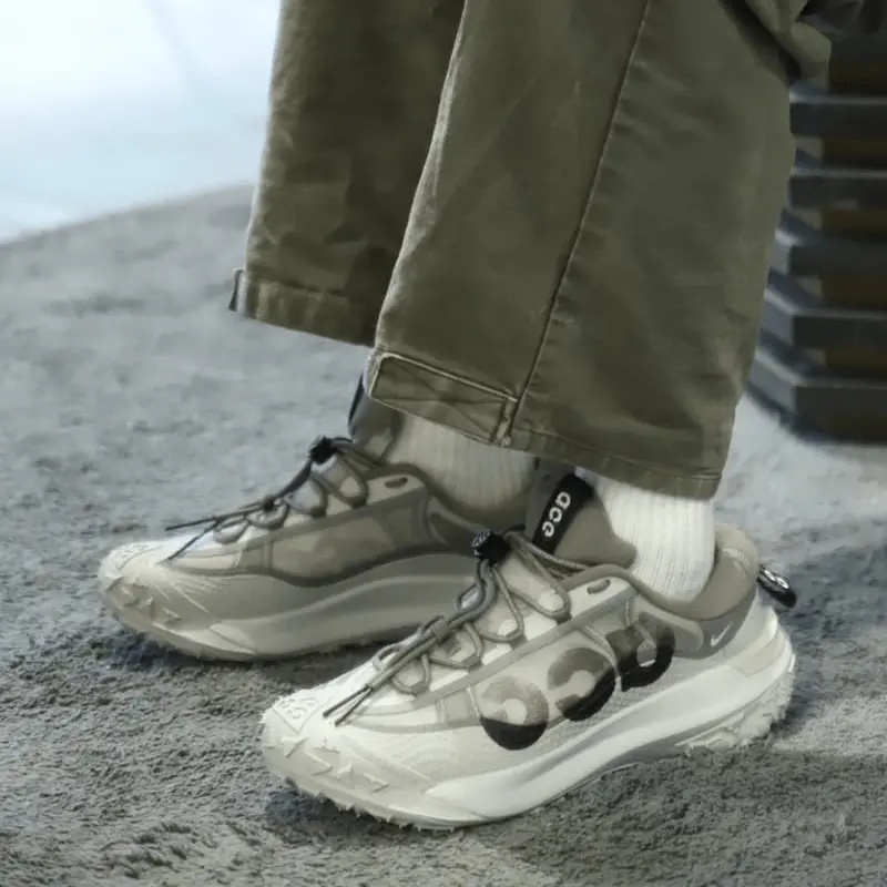 Giày Nike ACG Mountain Fly Low 2 'Iron Ore' DV7903-003 - Ảnh 3