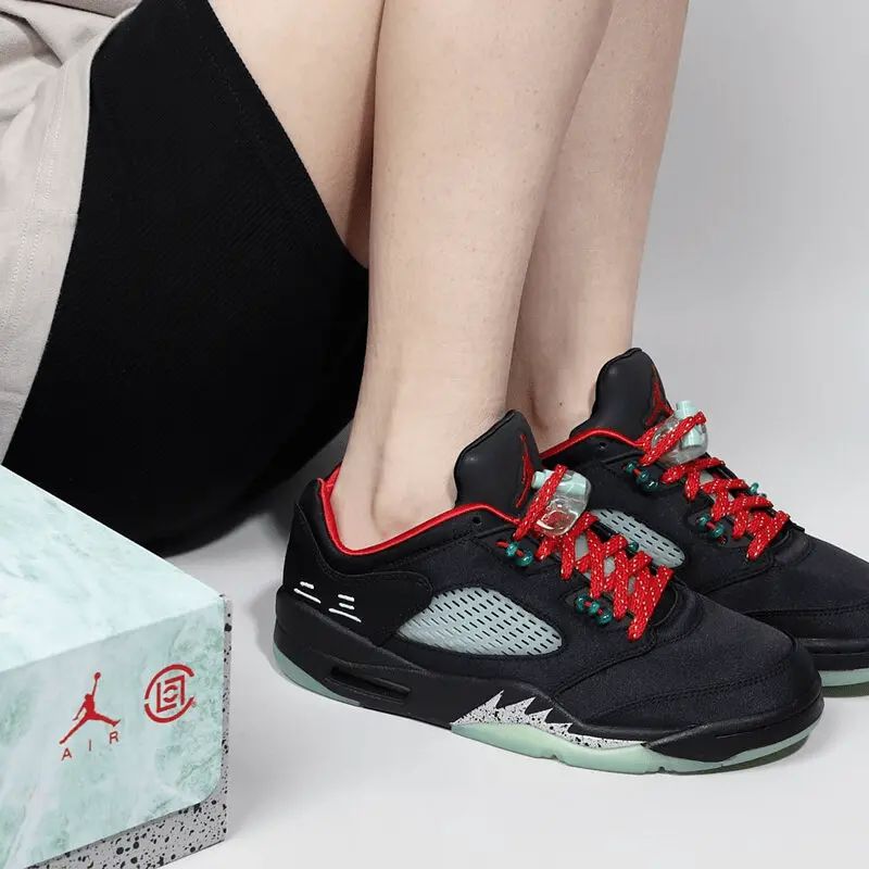 Alternative view of Giày Nike Air Jordan 5 Retro Low 'CLOT Jade' DM4640-036