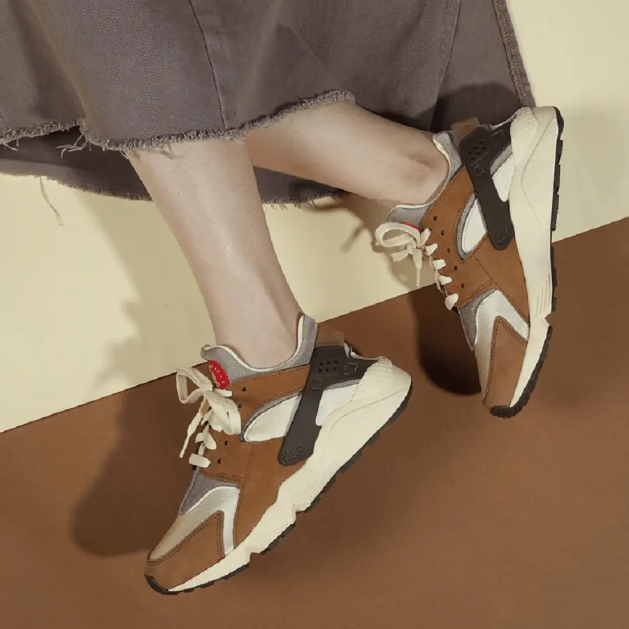 Giày Nike Stussy x Air Huarache LE ‘Desert Oak’ 2021 DD1381-200 - Ảnh 3