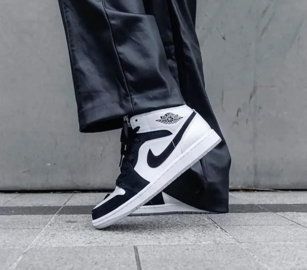 Alternative view of Giày Nike Air Jordan 1 Mid 'Diamond Shorts' DH6933-100