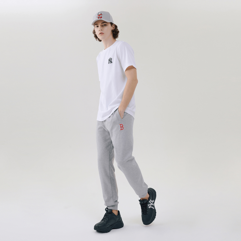 Áo MLB X Disney Short Sleeve T Shirt New York Yankees 31TSK1031-50W - Ảnh 5