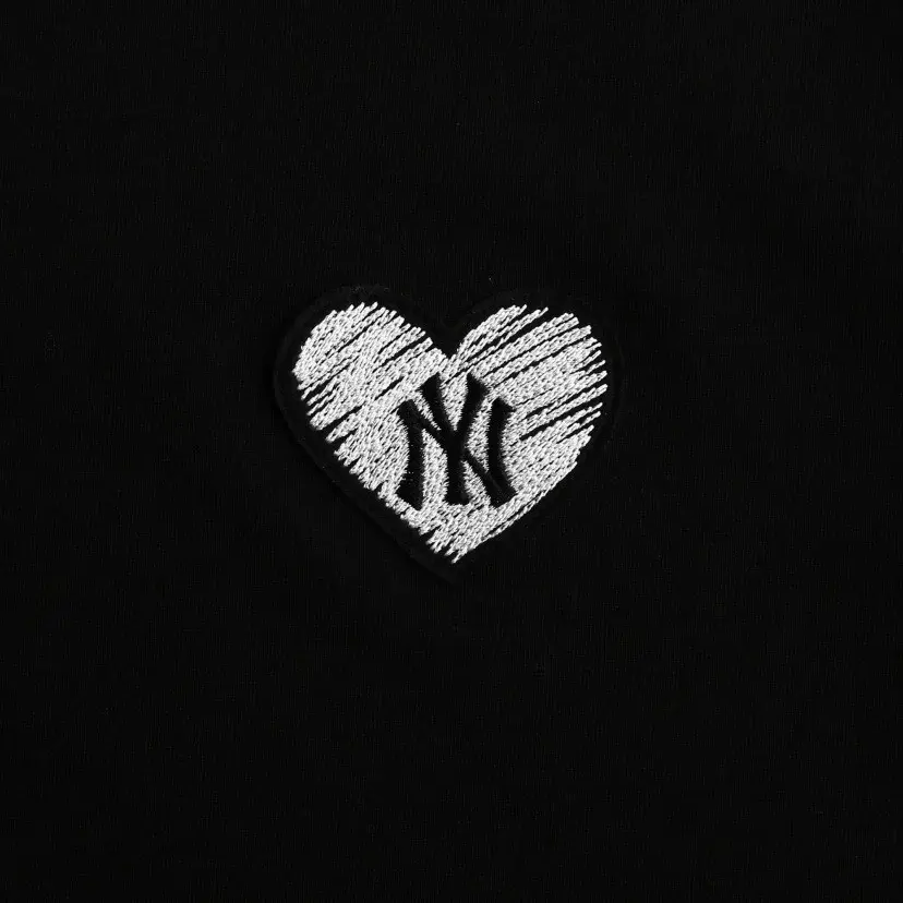 Alternative view of Áo MLB Tee Heart Over Fit Black 31TSH1131-50L