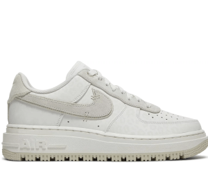 Giày Nike Air Force 1 Luxe 'Triple White' DD9605-100