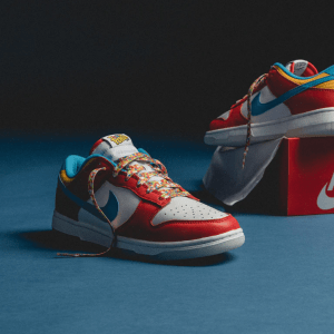 Alternative view of Giày Nike Dunk Low QS 'LeBron James Fruity Pebbles' DH8009-600