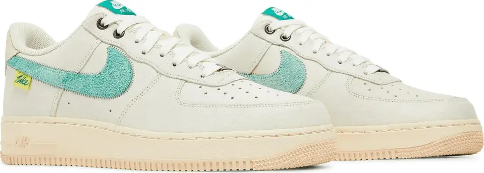 Alternative view of Giày Nike Air Force 1 '07 LV8 'Test Of Time' DO5876-100