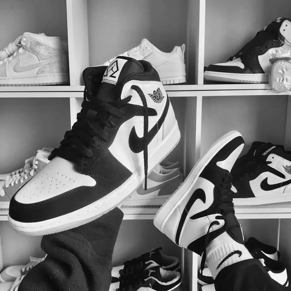 Giày Nike Air Jordan 1 Mid GS 'Diamond' DN4321-100 - Ảnh 4