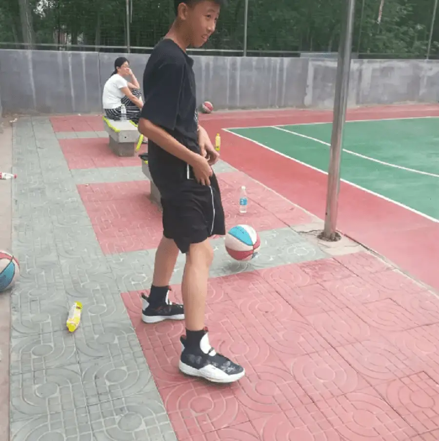 Giày Nike Air Jordan 33 PF ‘Metallic Gold’ BV5072-016 - Ảnh 3