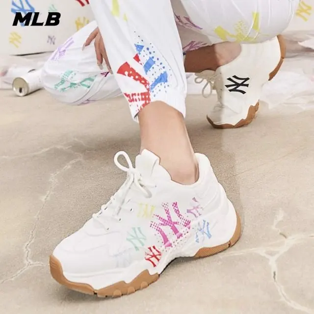 Giày MLB Big Ball Chunky Graffiti New York Yankees 32SHCG111-50I - Ảnh 4