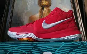 Giày Nike Kyrie 3 'University Red' 852395-601 - Ảnh 3
