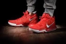 Giày Nike Kyrie 3 'University Red' 852395-601 - Ảnh 4
