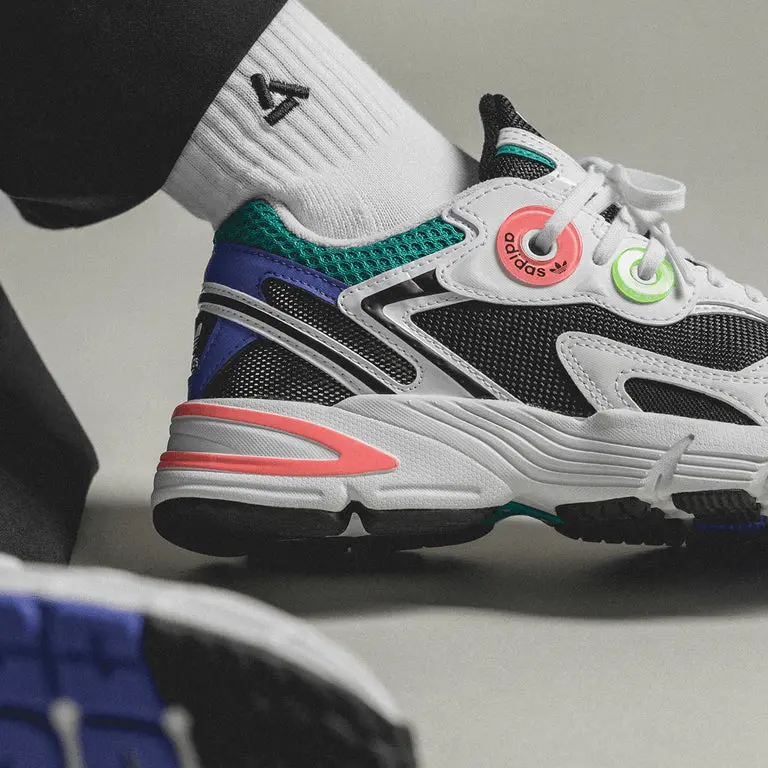 Giày Adidas Astir 'White Black Acid Red' GY1122 - Ảnh 3