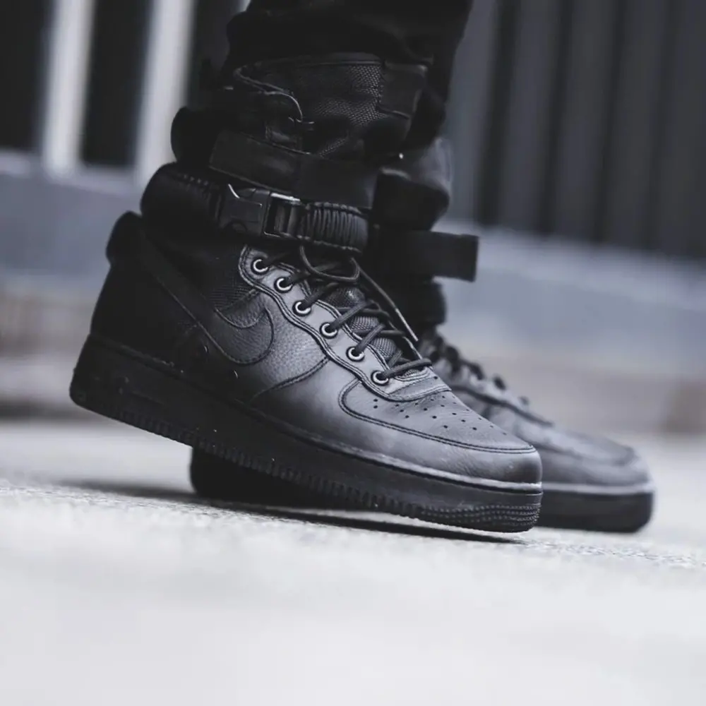 Giày Nike SF Air Force 1 'Triple Black' 864024-003 - Ảnh 7
