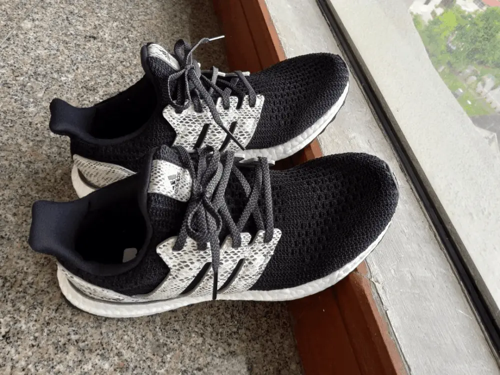 Giày Adidas UltraBoost 'White Snakeskin' FX8933 - Ảnh 3