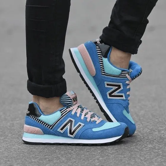 Giày New Balance 574 Classics Traditionnels Blue WL574BFL - Ảnh 5