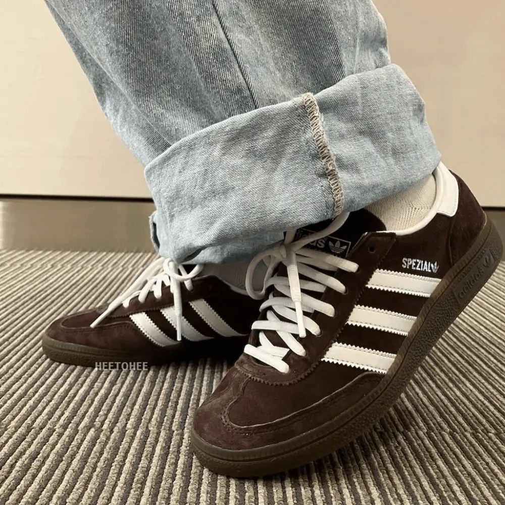 Alternative view of Giày Adidas Originals HANDBALL SPEZIAL 'Shadow Brown' IF8914
