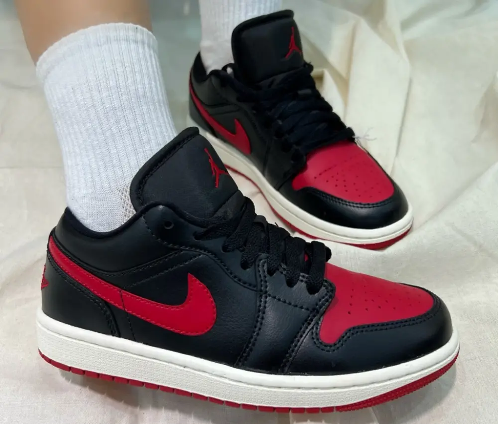 Giày Nike Air Jordan 1 Low 'Bred Sail' DC0774-061 - Ảnh 3