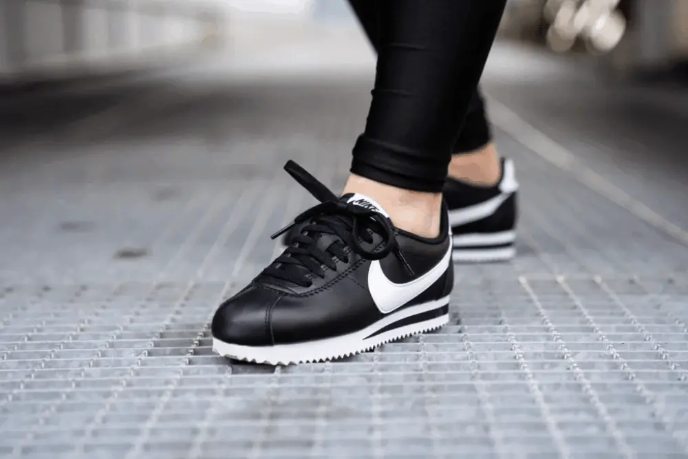Giày Nike Wmns Classic Cortez Leather 'Black White' 807471-010 - Ảnh 5