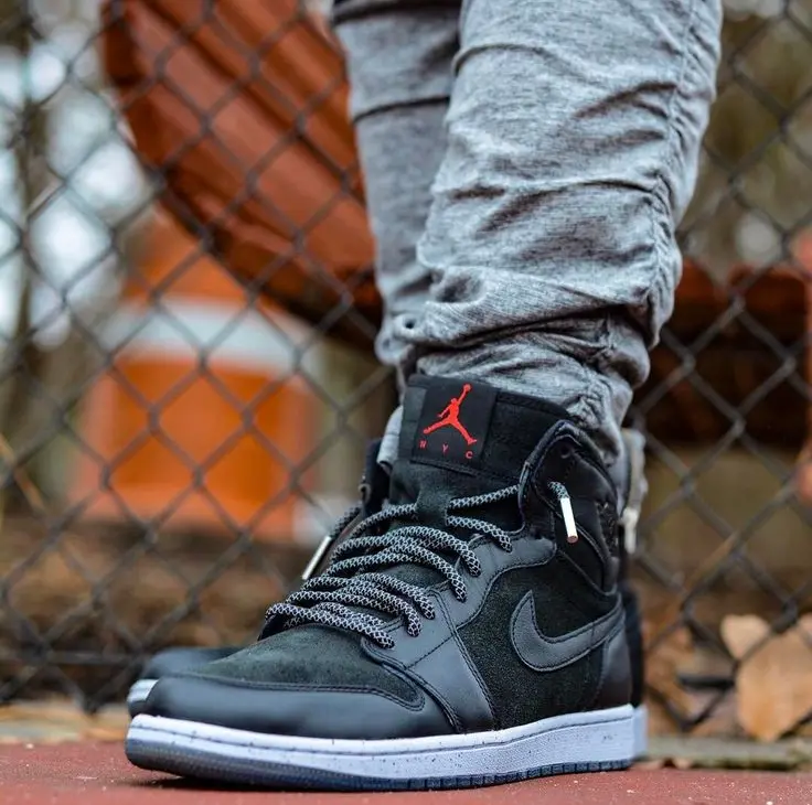 Alternative view of Giày Nike Air Jordan 1 Retro NYC 715060-002
