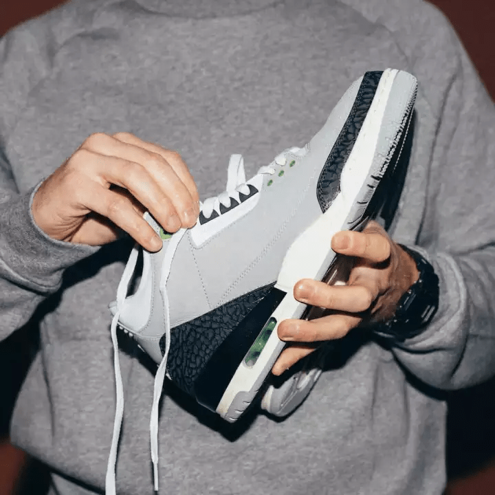 Giày Nike Air Jordan 3 Retro GS 'Chlorophyll' 398614-006 - Ảnh 4