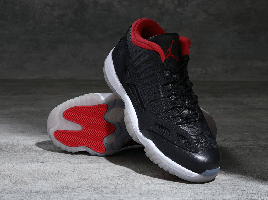 Giày Nike Air Jordan 11 Retro Low IE 'Bred' 2021 919712-023 - Ảnh 2