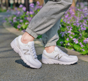 Alternative view of Giày New Balance 480v5 ‘White’ W480KW5