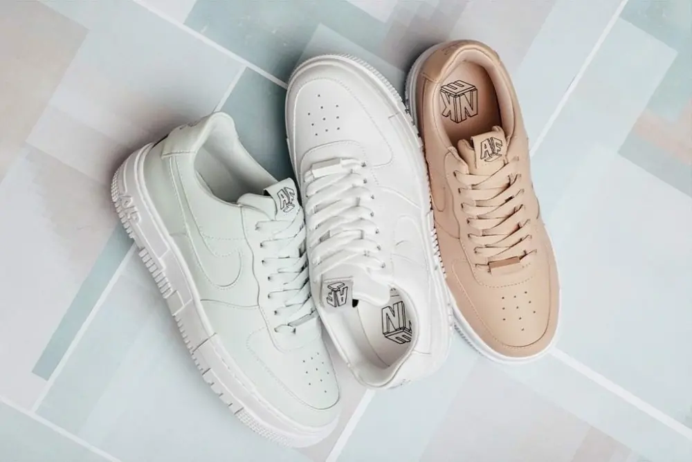 Alternative view of Giày Nike Wmns Air Force 1 'Pixel White' CK6649-100