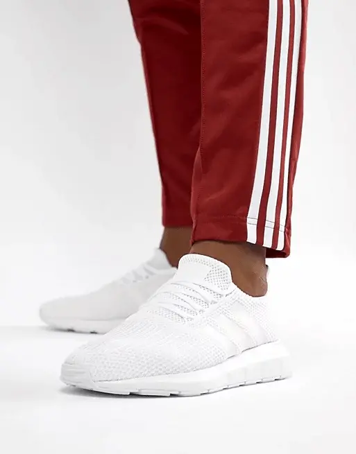 Giày Adidas Swift Run 'Triple White' B37725 - Ảnh 5
